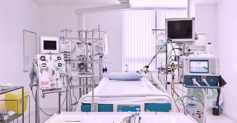 Imagem de um leito no Hospital Pró-Cardíaco.